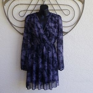 Womens dress gray charcoal black large v-neck